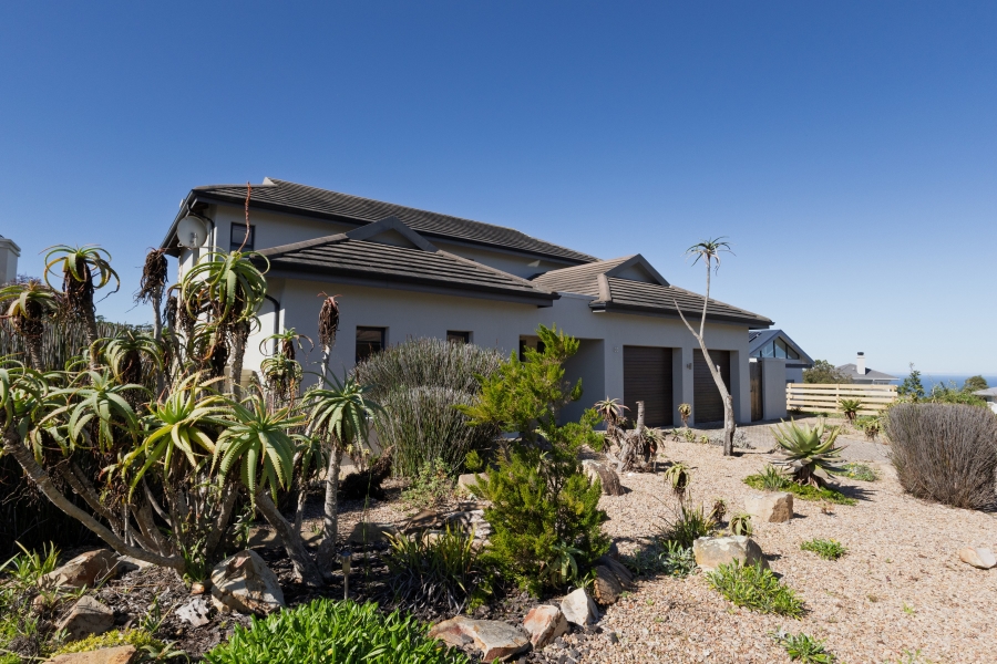 3 Bedroom Property for Sale in Pezula Golf Estate Western Cape